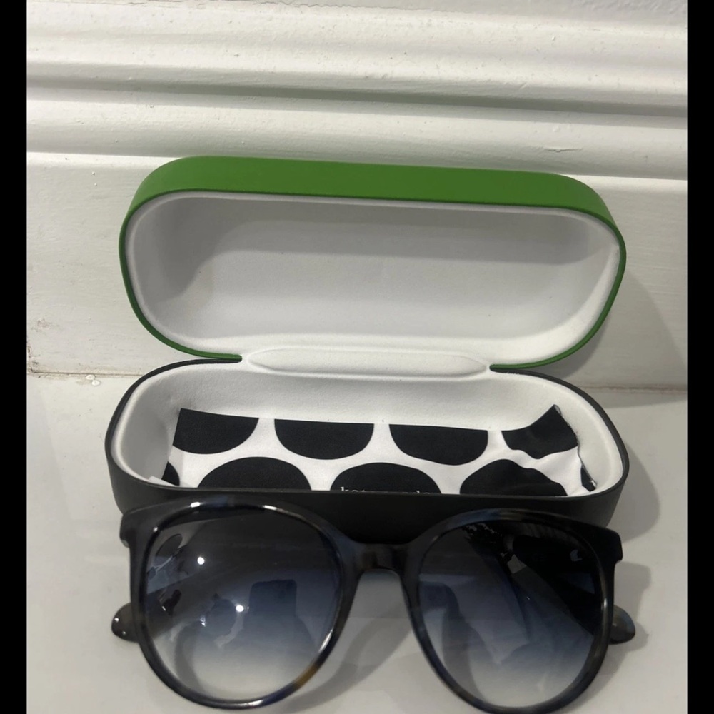 Kate Spade Black Sunglasses with Green Case
